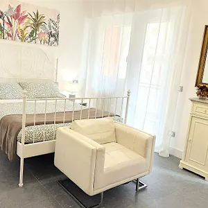  Appartamento Trastevere For You... 3 Bedrooms